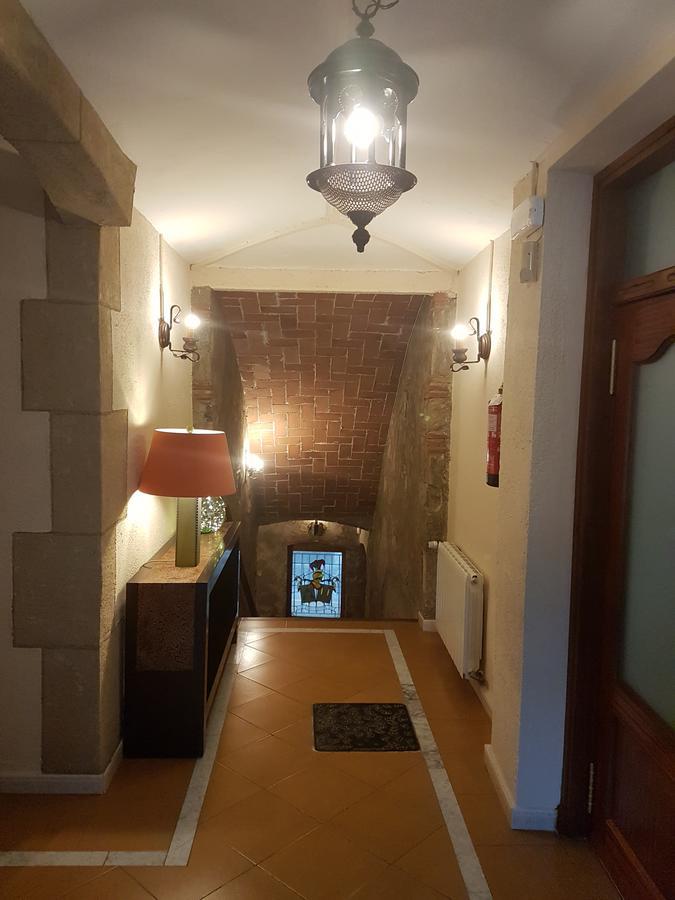 فندق Vilanova de Escornalbouفي  Ca L'Amadeu المظهر الخارجي الصورة
