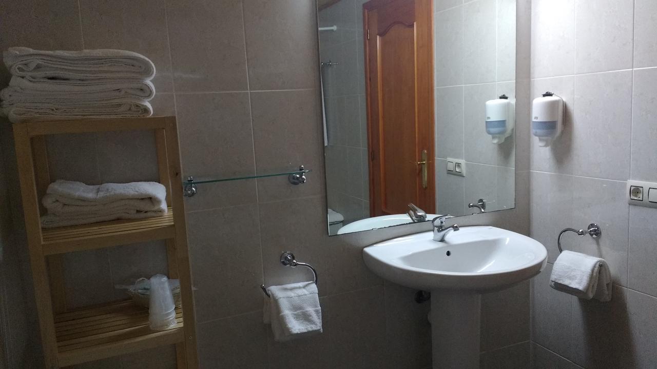 فندق Vilanova de Escornalbouفي  Ca L'Amadeu المظهر الخارجي الصورة